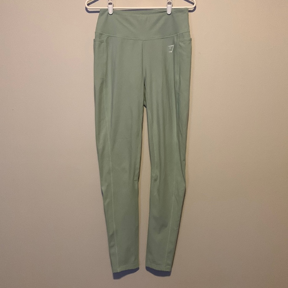 Gymshark mint green gym leggings with pockets